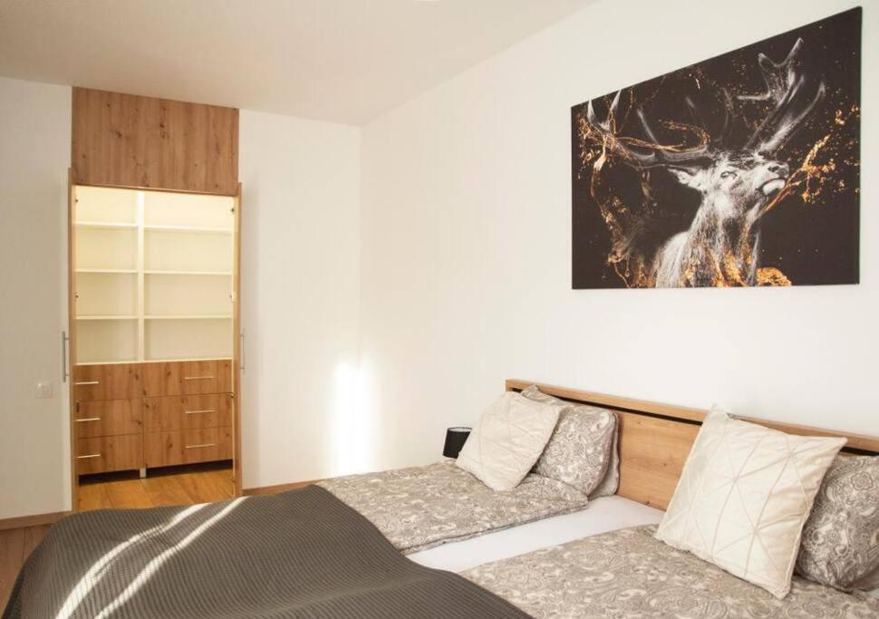 5 Dream Apartment 5 Cu Parcare Privata Oradea Exterior foto