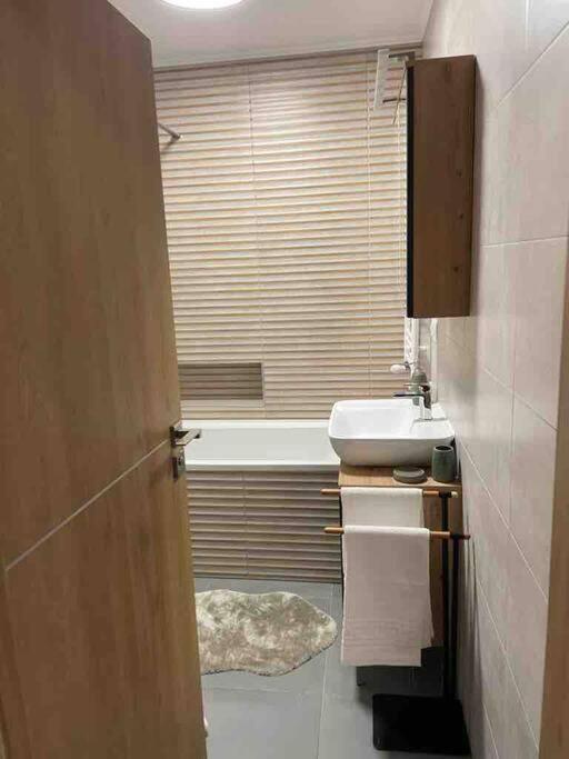5 Dream Apartment 5 Cu Parcare Privata Oradea Exterior foto
